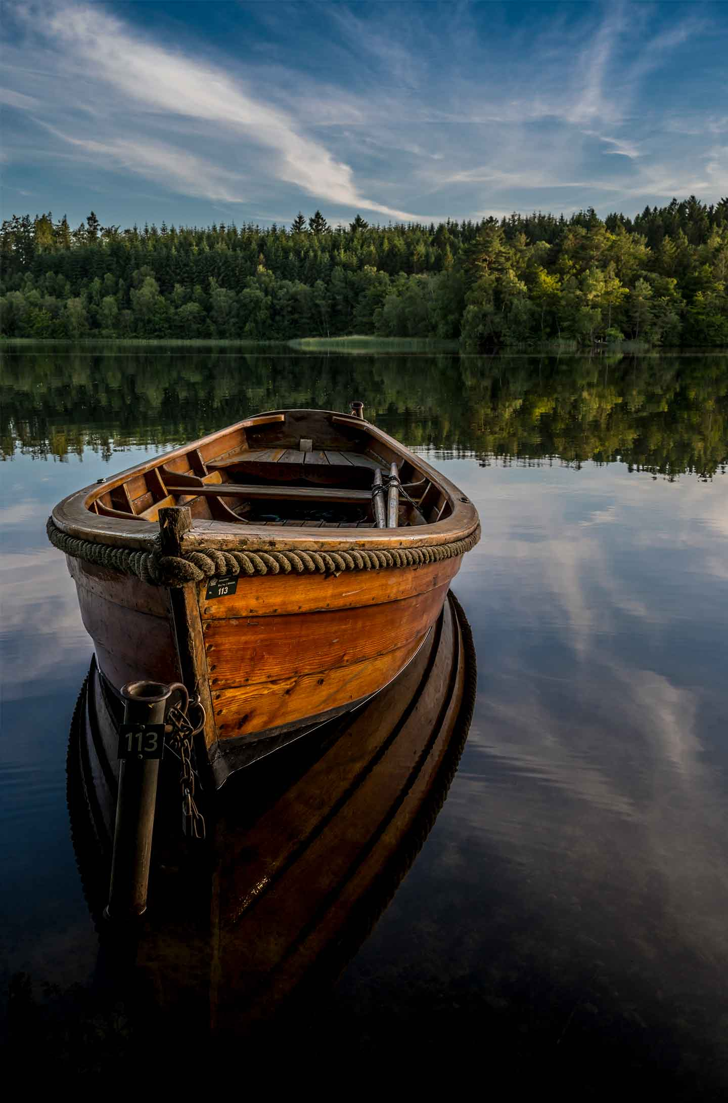Køb Almind Sø af Kenneth Bagge - Pris 250.00 kr. Køb Almind Sø af Kenneth Bagge - Pris 250.00 kr.