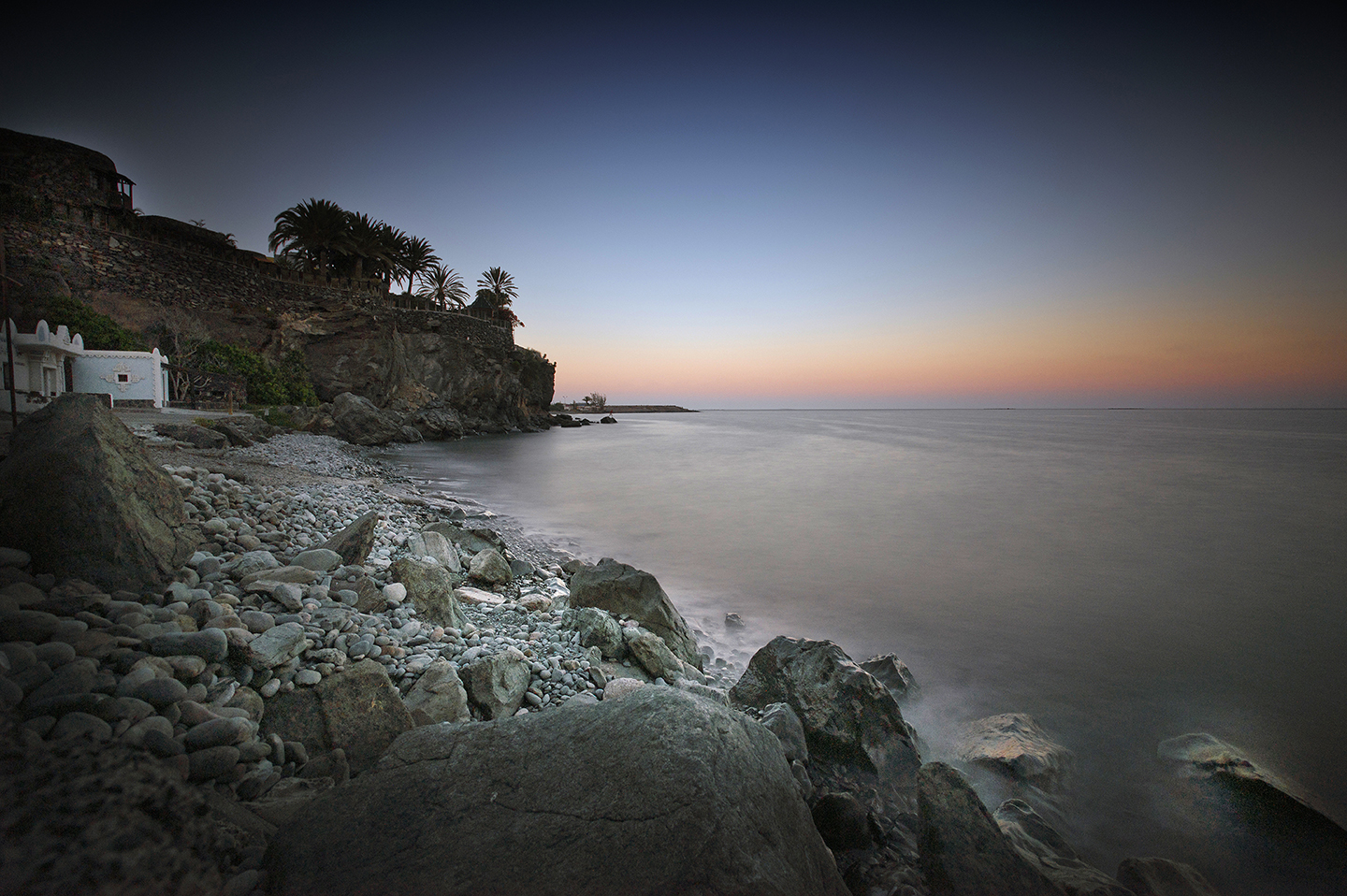 Køb Coast af Gustavo Orensztajn - Pris 189.00 kr. Køb Coast af Gustavo Orensztajn - Pris 189.00 kr.