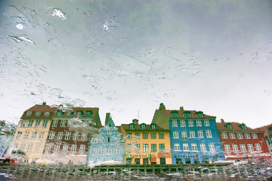 Image of Reflection in Copenhagen af Julie Aucoin