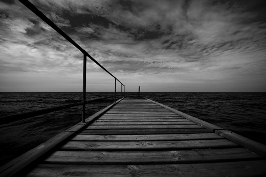 Image of Walk the faded line af David Foli
