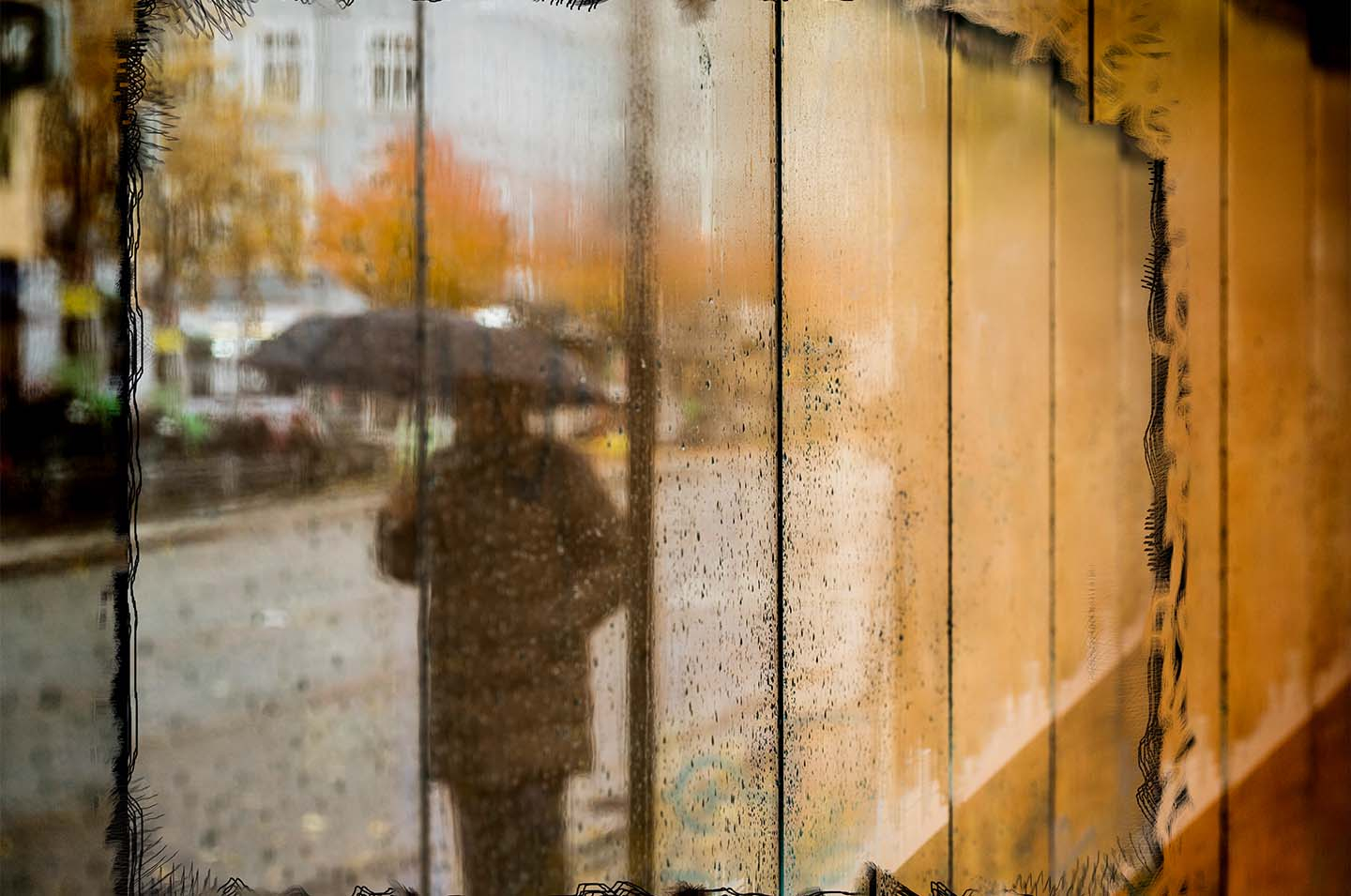 Orange Bus Shelter af Klint fotografi