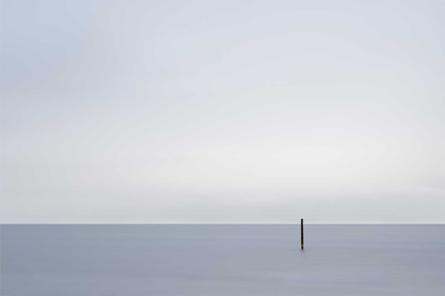 Køb Minimalistic sea II af Cato Johan Rød Photography - Pris 250.00 kr. Køb Minimalistic sea II af Cato Johan Rød Photography - Pris 250.00 kr.