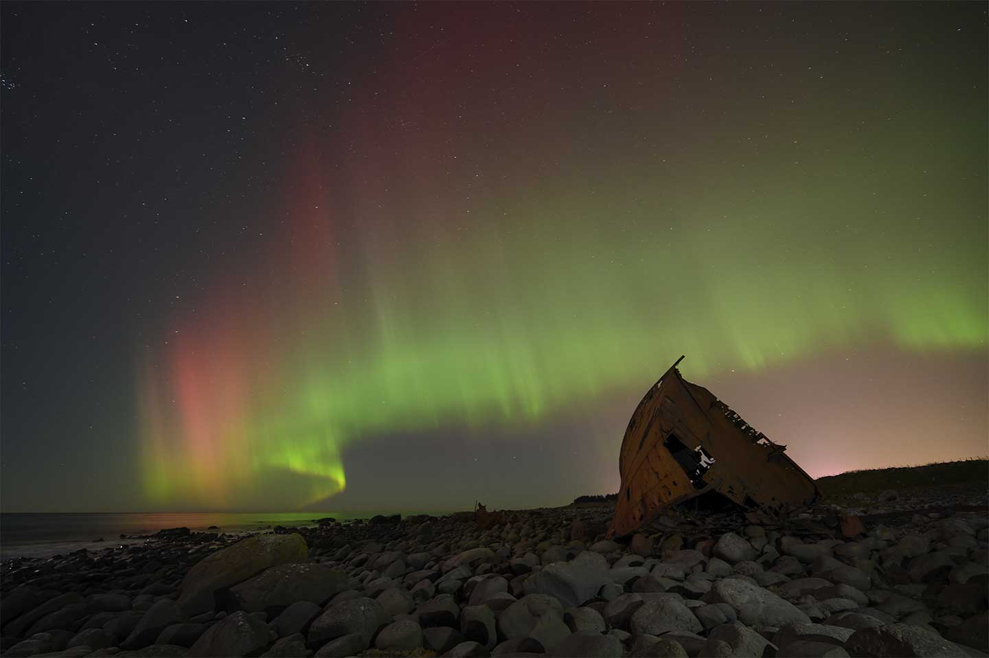 Køb Norfrost Aurora af Cato Johan Rød Photography - Pris 250.00 kr.