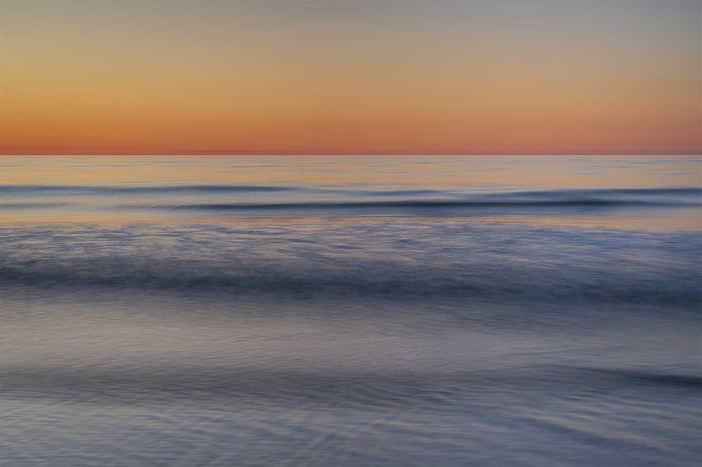 Køb The Calm Rhythm of the Sea af Cato Johan Rød Photography - Pris 250.00 kr. Køb The Calm Rhythm of the Sea af Cato Johan Rød Photography - Pris 250.00 kr.